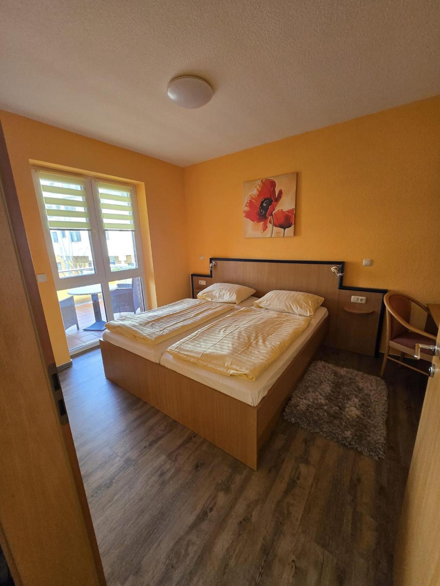 Haus Kim - 3*